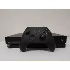 Microsoft Xbox One X 1tb Standard Cor: Preto