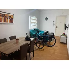 Apartamento 2 Dormitorios Sobre Avenida Rivera