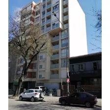 Venta Apartamento 2 Dormitorios Y Garaje, Con Renta En Parque Rodó