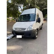 Iveco Daily 35s14 Furgão Ano 2011