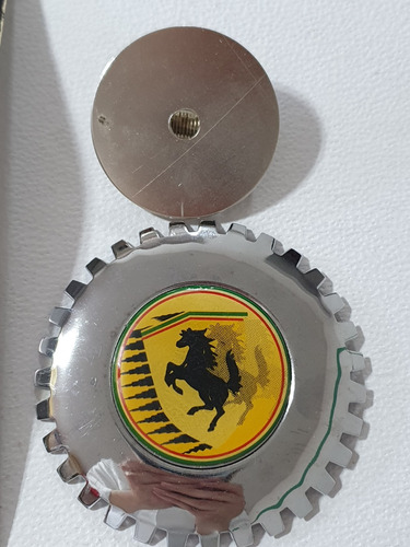 Escudo Emblema Vintage Para Automovil Ferrari De Los 90s Foto 5