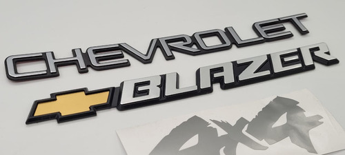 Chevrolet Blazer Emblemas Y Calcomana  4x4 Foto 3