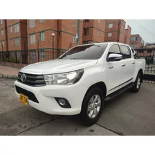 Toyota Hilux 2.4 4x4 Mt Diesel 2018