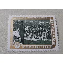 Sello - Ruanda - 1972 10 Aniversario De La Independencia