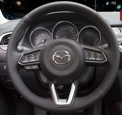 Moldura Inferior Volante Mazda 2017 2018  Foto 4