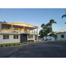 Venta De Villa Amueblada En Juan Dolio