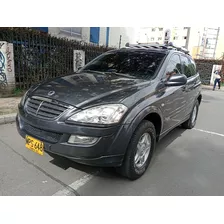 Ssangyong Kyron 2300cc Gasolina Mt 4x2 7 Pasajeros 