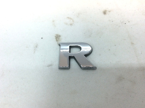 Emblema  Renault  Batea Renaut Oroch 2.0l 2019 Foto 8