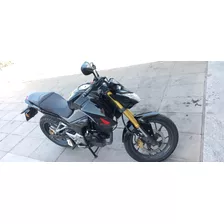 Honda Cb190r Modelo 2016 Negra