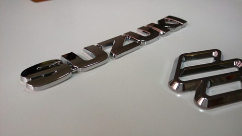 Suzuki Vitara /steem  Logo Persina Y Tapa Baul  Foto 3