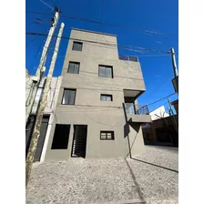 En Venta Depto 3 Amb En Edif. Al Fte A Estrenar Con Balcon Y Coch. Opcional En Avellaneda (021)