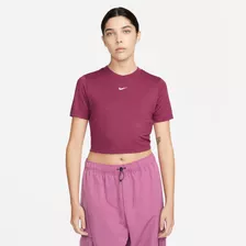 Remera Para Mujer Nike Sportswear Essential Rojo