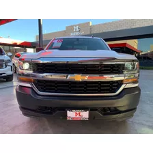 Chevrolet Silverado Crew Cab Modelo 2018