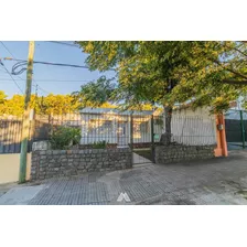 Dos Casas En Venta En Paso Molino Con Patio