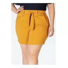 Bermuda Branca Plus Size Com Desfiados