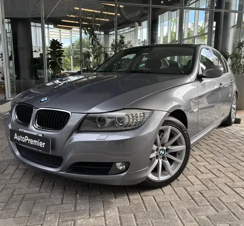 Bmw Serie 3 3.0 330i Sedan Executive - Bmw Autopremier