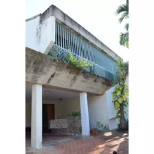 Maria Jose Castro Vende Casa Con Gran Potencial Para Remodelar En Urb. Prebo Valencia Carabobo Calle Cerrada Sar-521