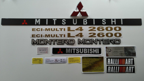 Foto de Montero Mitsubishi 2600 Set De Emblemas Y Calcomanias 