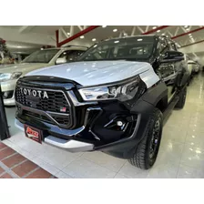 Toyota Hilux Gr