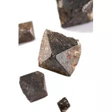 100 G De Magnetita - Prosperity Minerais