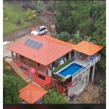 Se Vende Esta Hermosa Villa En Moca