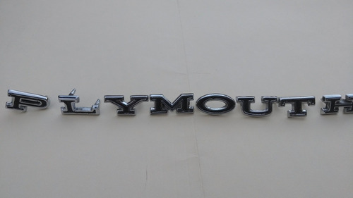 Emblema Letras Leyenda Plymouth  Barracuda 1964-69 Foto 6