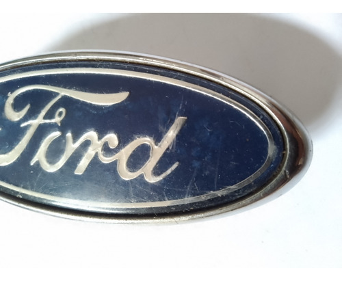 Emblema Ford Focus 97ab-8k141-aa Manchado Original Usado  Foto 5