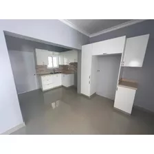 Apartamento Ubicado En Romana Del Oeste, La Romana