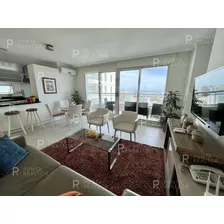 Apartamento De Un Dormitorio Y Medio En Alquiler En Ocean Drive, Punta Del Este, Uruguay