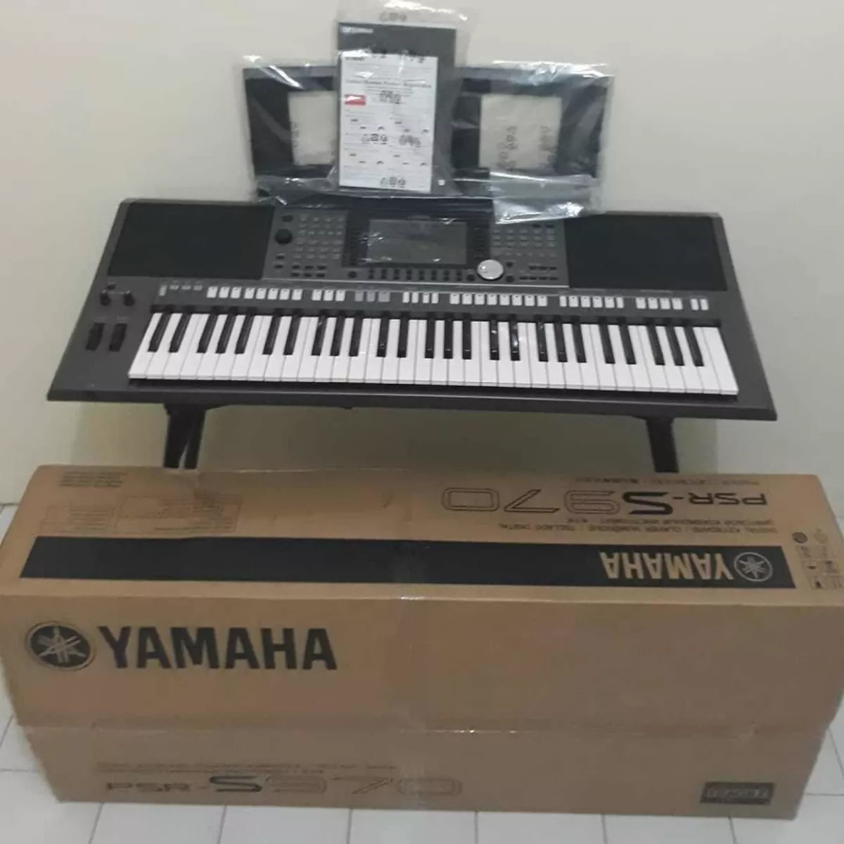 Yamaha Psr S970 61 Key Keyboard