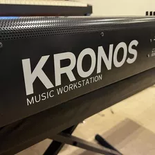 Korg Kronos 2 73 Keyboard Synthesizer Workstation
