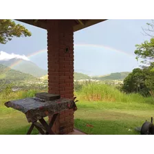 Um Sonho, Chácara Cachoeira E Praia Tudo Perto.