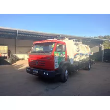 Caminhão Limpa Fossa 2014 