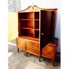 Aparador Ingles Tipo Highboard.