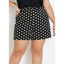 Short Poá Plus Size Com Bolsos Decorativos