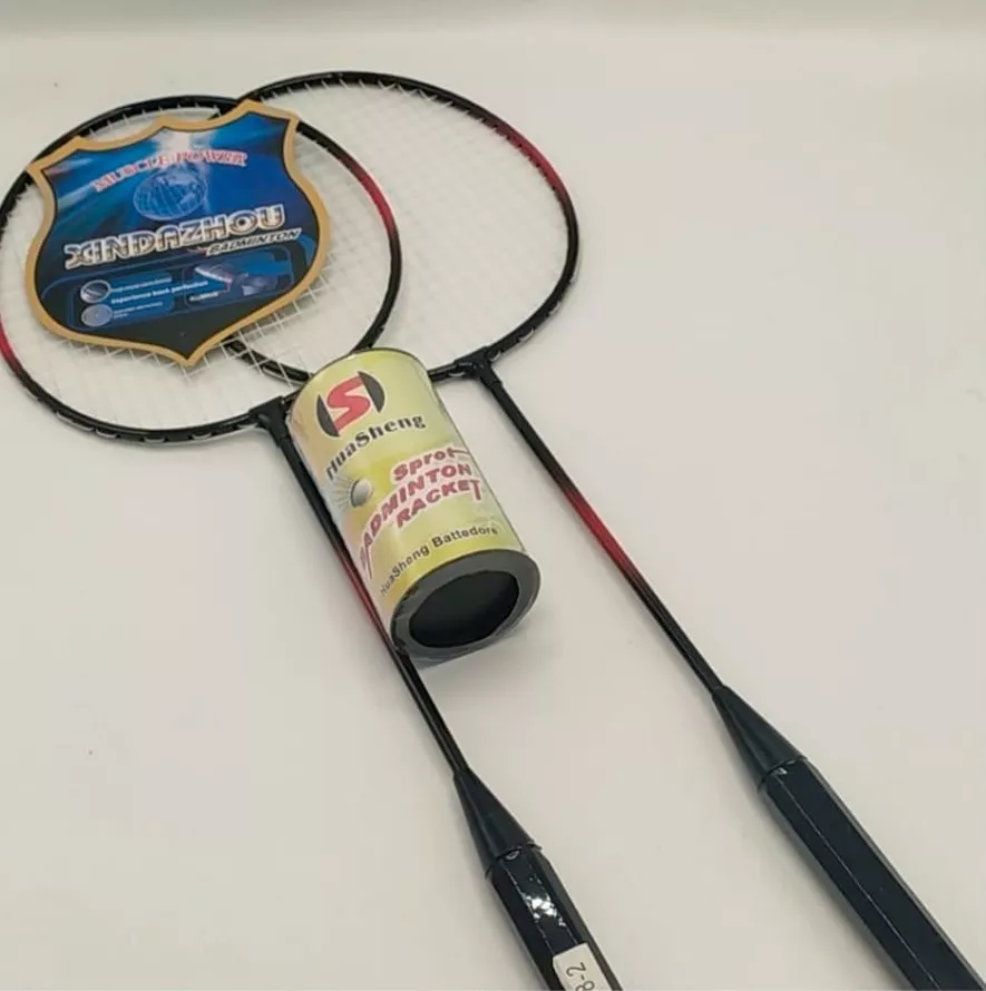 Raqueta De Badminton X 2 Unidades Y Volantes
