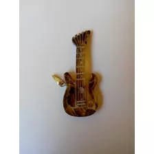 Dije De Guitarra Hecho De Ambar