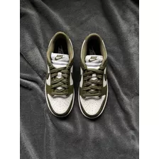 Nike Dunk Low Medium Olive