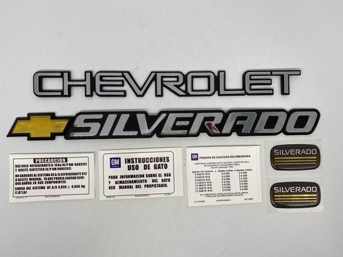 Foto de Chevrolet Silverado Emblemas Y Calcomanas 
