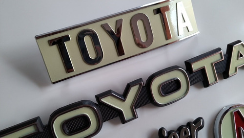 Toyota Land Cruiser Fj40/43 Emblemas Y Calcomanas Foto 3