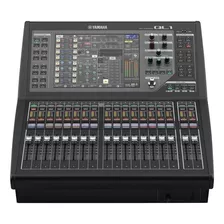 Consola Digital Yamaha Ql1 32 Canales En Caja 