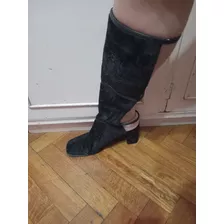 Botas Talle 38 /39 Negras Con Piel Externa Diseño Exclusivo