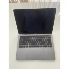  Macbook Pro - 2018 - Core I5 , 256gb , 8gb - Touch Bar