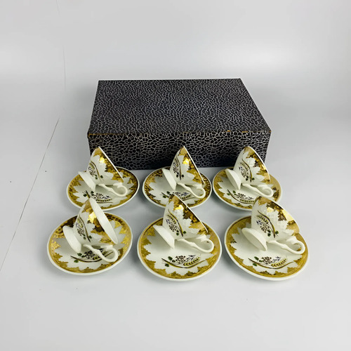 Jogo 6 Xícaras Café Porcelana Dourada Vintage 75ml Branco Dourado