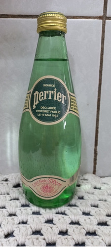 Botella De Agua Perrier Importada  De Colección Data De 1982