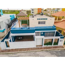 Casa Totalmente Amueblada En El Residencial Romana Del Oeste