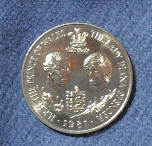 Moneda Inglesa Conmemorativa. 1981.  Cc