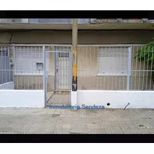 1 Dorm, Al Frente, Planta Baja. Tiene Renta De $18500 Anda