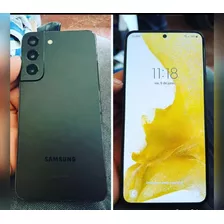 Samsung Galaxy S22 5g De 128gb Y 8 Gb De Ram Como Nuevo