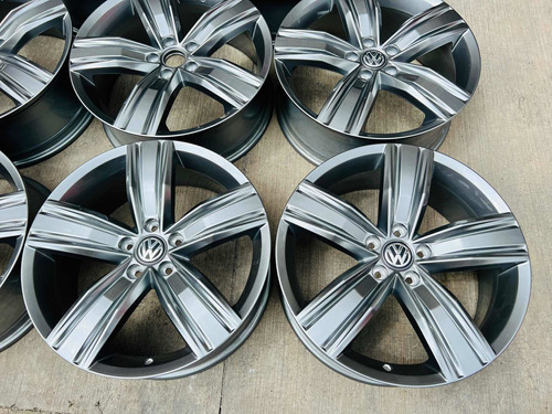 Rines 19x7 Orig Vw Borbet Tiguan R Passat Gti Gli Jetta Golf Foto 10